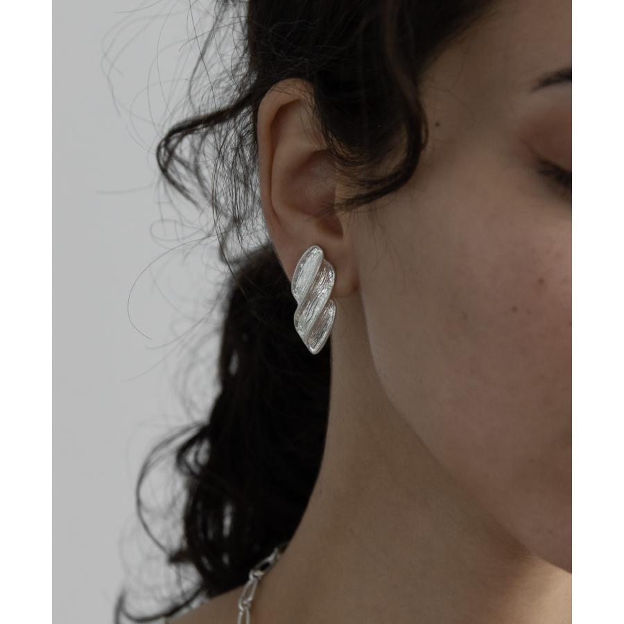 イヤリング 20代 30代 40代 50代 大ぶり カジュアル ゴールド シルバー