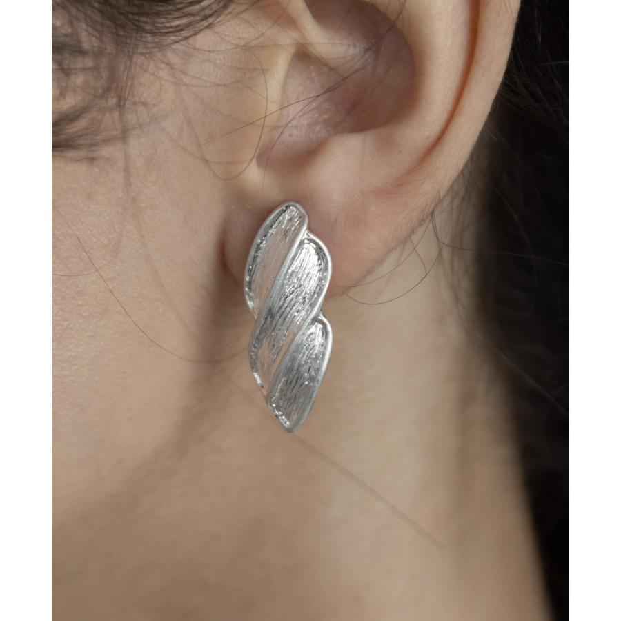 イヤリング 20代 30代 40代 50代 大ぶり カジュアル ゴールド シルバー