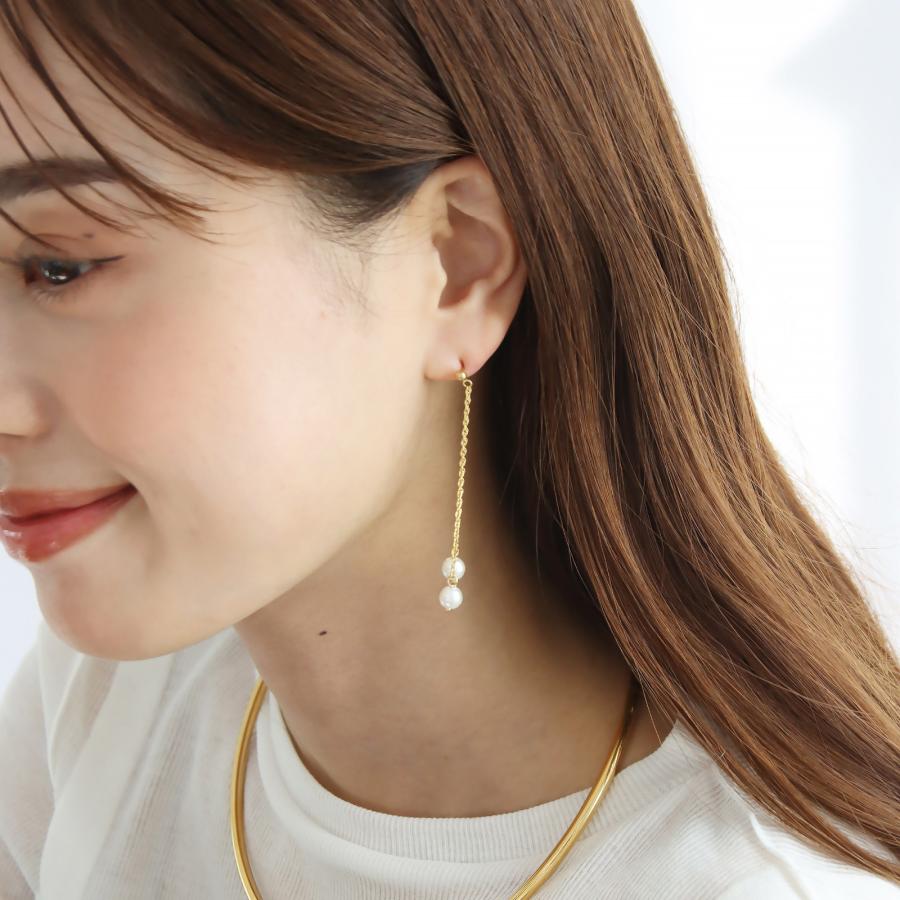 金属アレルギー対応 ピアス ツインパールロングピアス 揺れる 