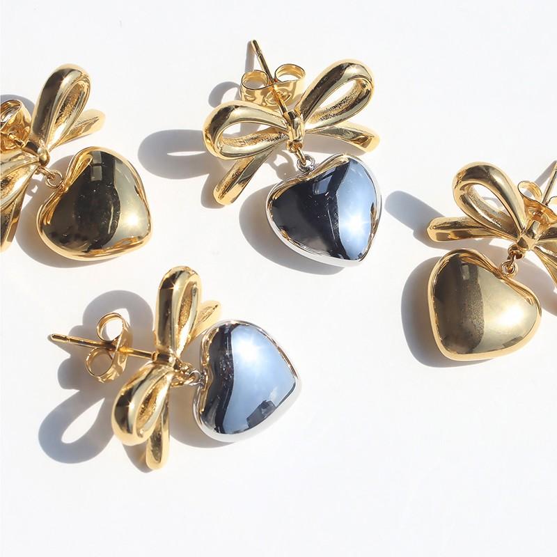 シンプルなCCロゴ 揺れるハート　ピアス　メタル ゴールド シンプルなCCロゴ 揺れるハート ピアス メタル ゴールド 楽天市場