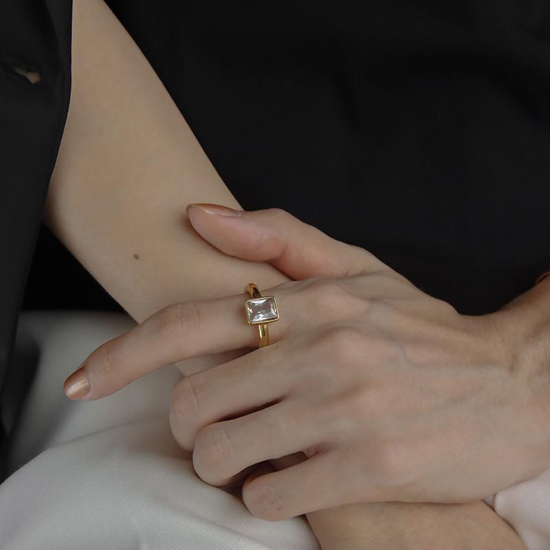 指輪 レディース ステンレス リング  おしゃれ 20代 30代 40代 50代 シンプル ゴールド 12号 14号 17号 石 クリアジルコニア つけっぱなし 華奢 | ブランド登録なし | 10