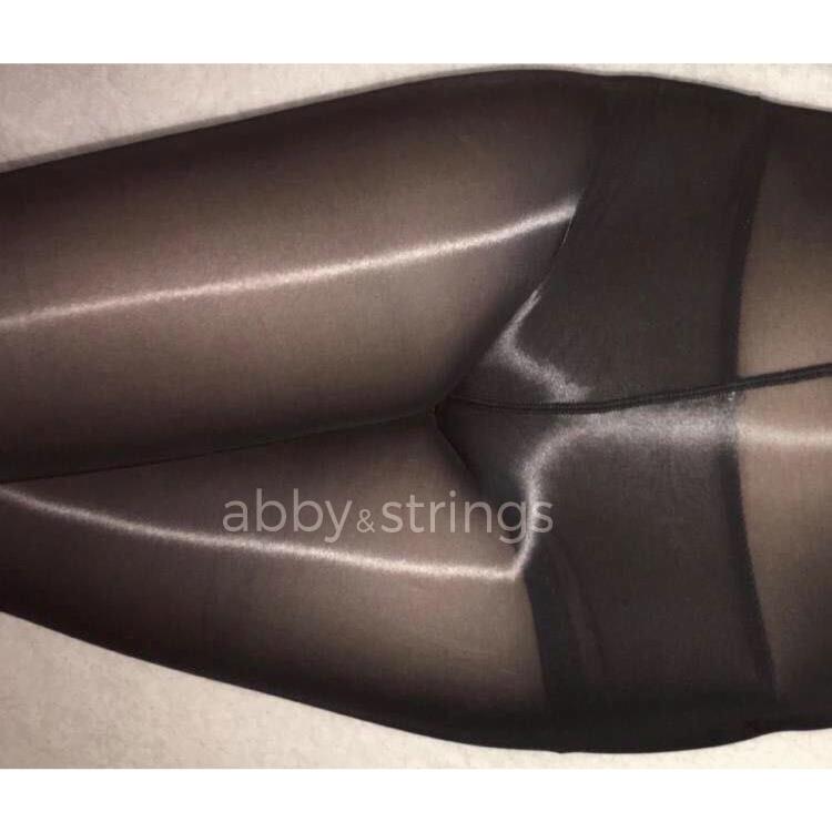 【午前購入 当日出荷】【送料無料】8D超光沢高密度ストッキングクロッチ穴なし(黒・肌・白)0810 |  | 09