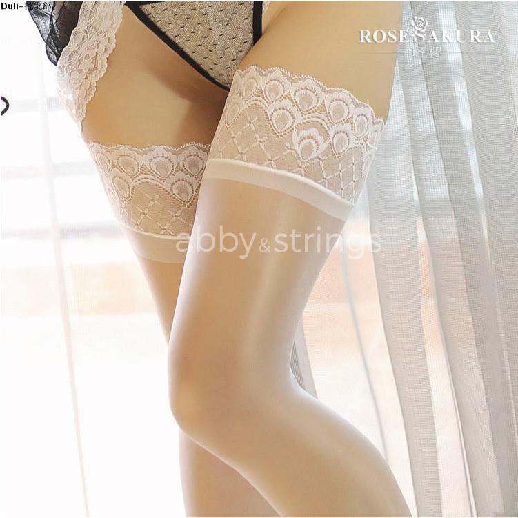 【午前購入 当日出荷】【送料無料】15Dガーター ニーハイ 光沢ストッキング4色 黒・肌・白・珈琲 0907 |  | 18