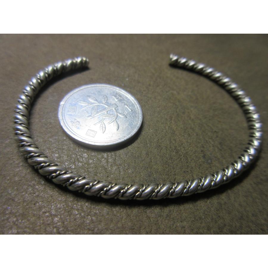 NAVAJO ナバホ族 ツイストバングル SILVER925 インディアンジュエリー ナバホ族【NAVAJO】通販 バングル ツイスト