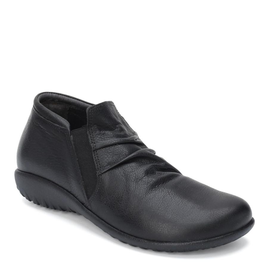 【並行輸入品】NAOT Footwear レディース Terehu スリッポンシューズ， ソフトブラックLthr， 9 NAOT Women's_9