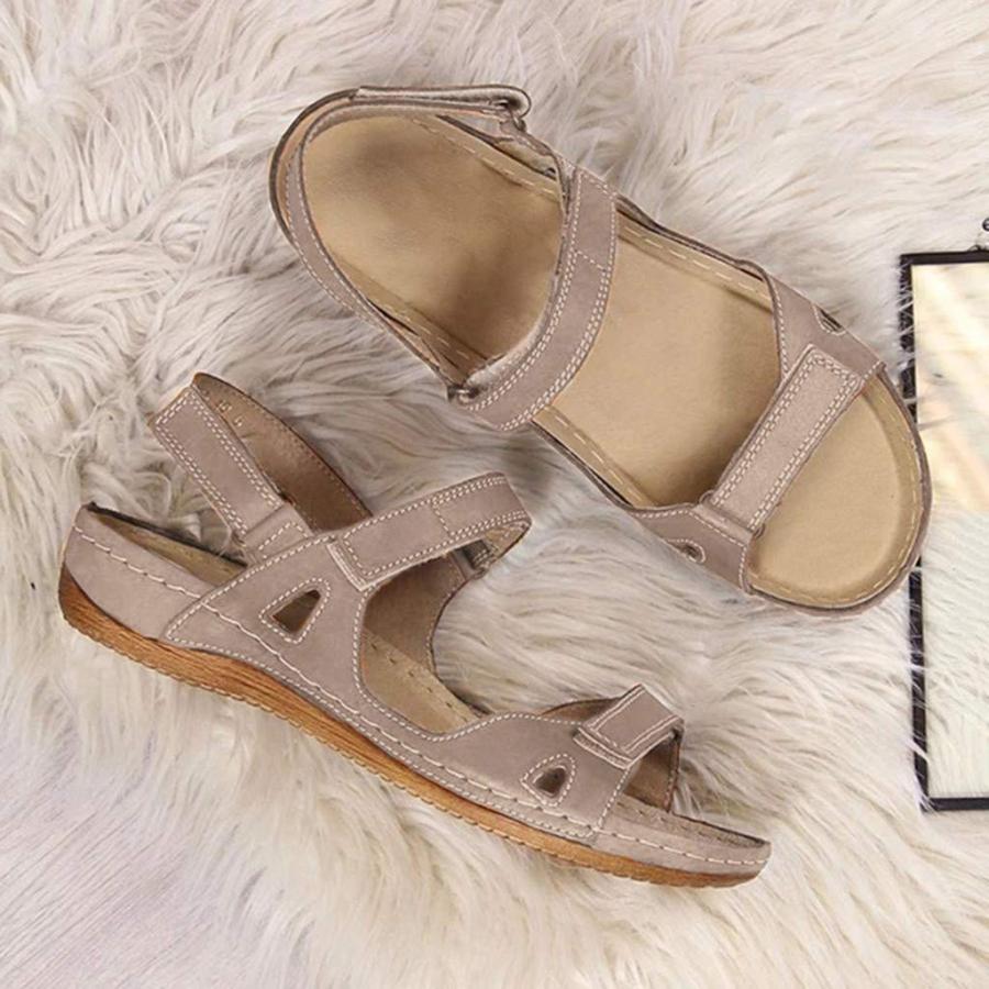 【並行輸入品】Womens Sandals Comfy Platform Sandal Ring Toe Soft Leather Slippの画像