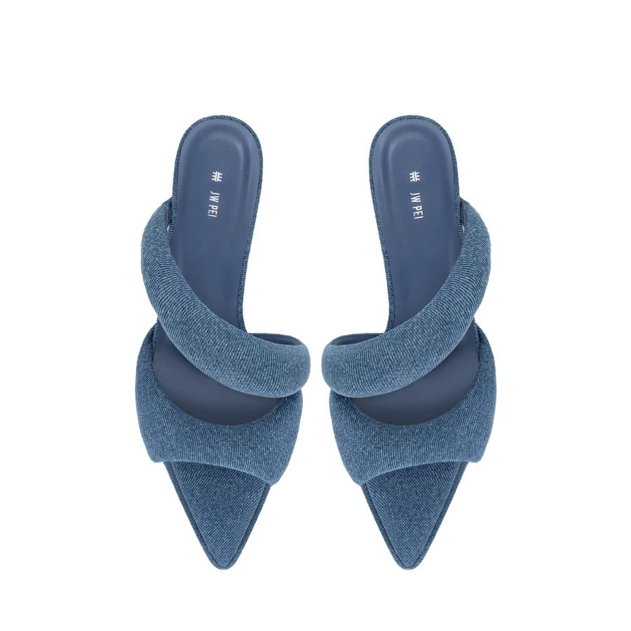 【並行輸入品】[JW PEI] Sara デニムミュール ブルー JW PEI Women's Sara Mule Heeled Sandalsの画像