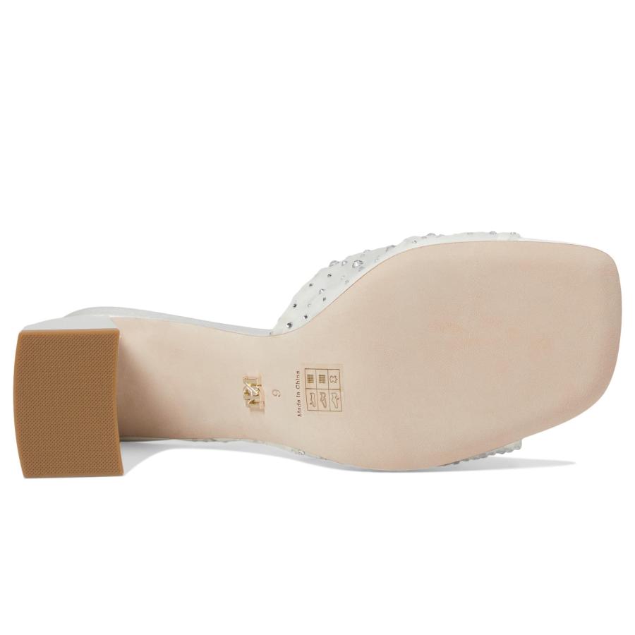 【並行輸入品】Badgley Mischka レディース カメリア ヒールサンダル, ソフトホワイト, 9 Badgley Mischka Woの画像
