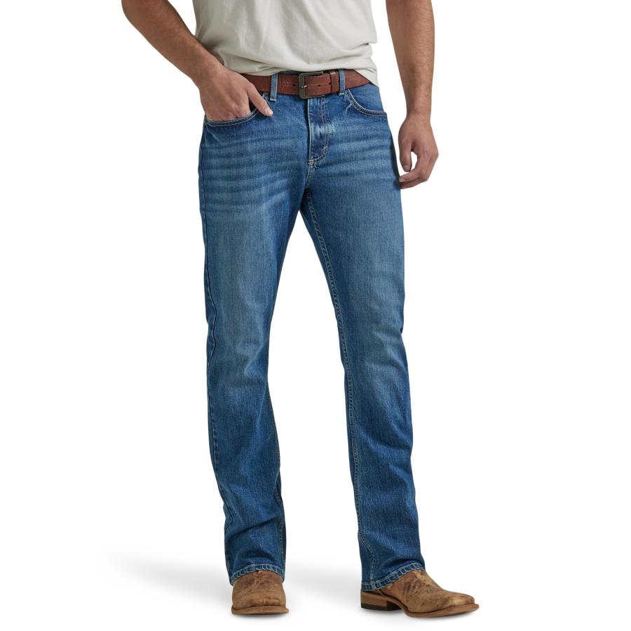 並行輸入品】Wrangler Men's 20X No. 42 Vintage Boot Cut Jean