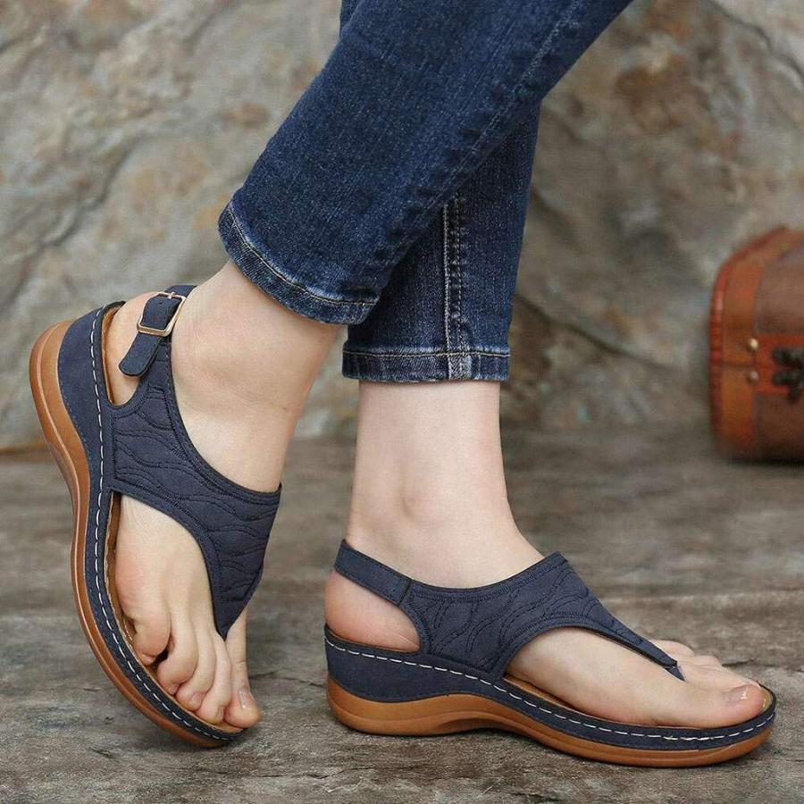 【並行輸入品】Arch Support and Plantar Fasciitis Relief Womens Slippers Leatheの画像