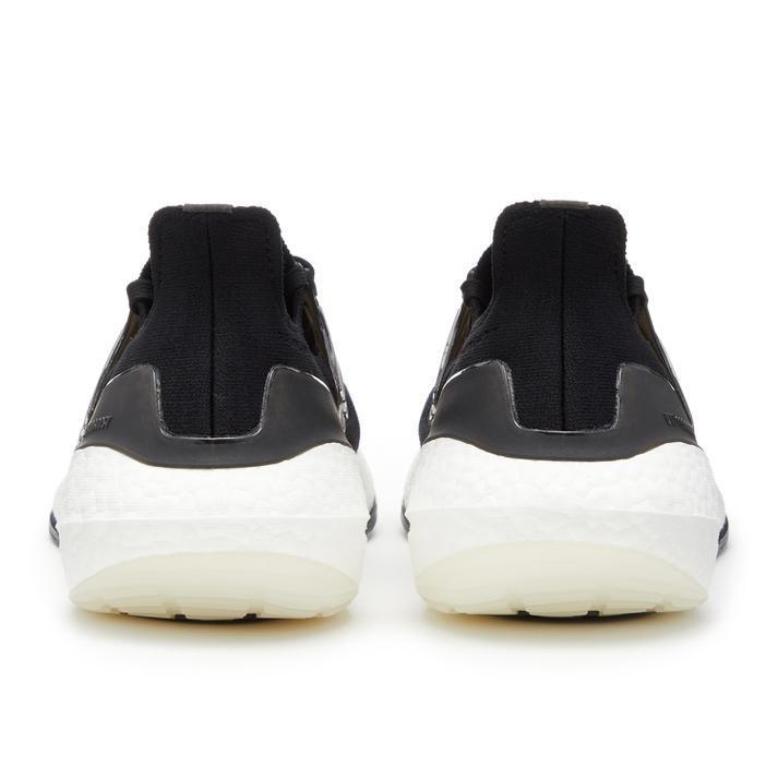 adidas（アディダス） ultraboost 21 ウルトラブースト 21 FY0378 CBLK