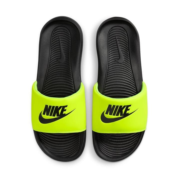 NIKE（ナイキ） VICTORI ONE SLIDE ビクトリー ワン スライド MCN9675