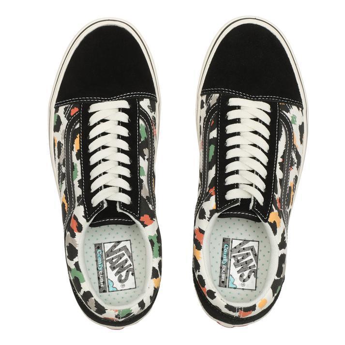 VANS（ヴァンズ） COMFYCUSH OLD SKOOL コンフィクッシュオールド 