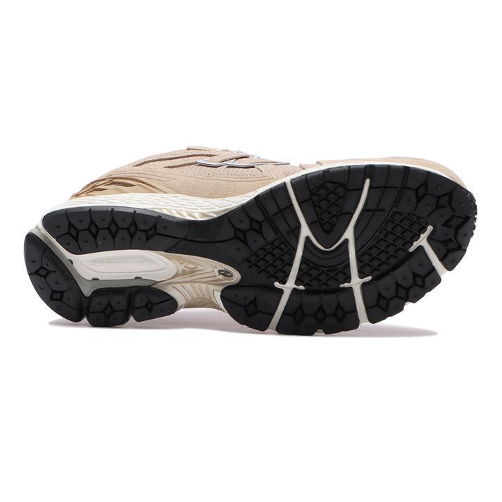 New Balance（ニューバランス） M1906RW(D) M1906R M1906RW OFF WHITE