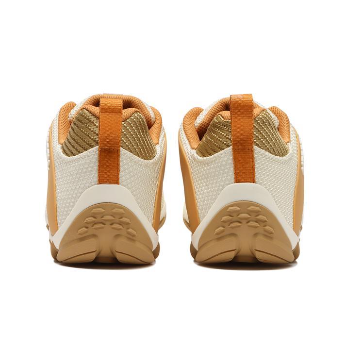 MERRELL（メレル） CHAMELEON 8 STORM GORE-TEX カメレオン8 ストーム