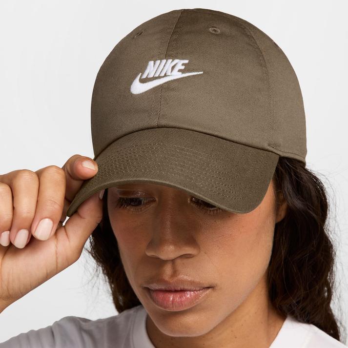 NIKE（ナイキ） U FUT WSH CAP キャップ FB5368 235MSWBRN/WHT : ABC