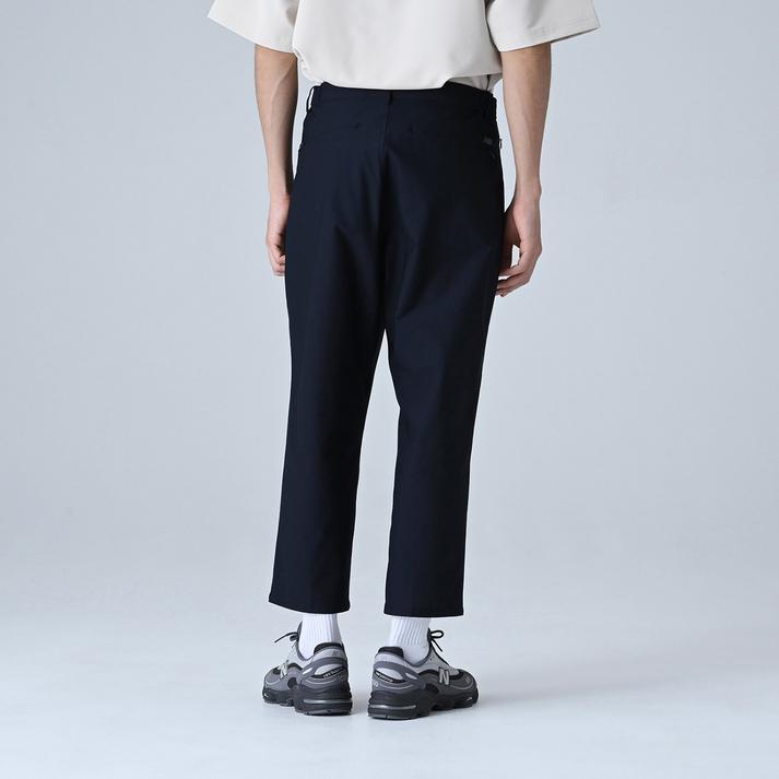 New Balance（ニューバランス） M MET24 Wide Tapered Fit パンツ