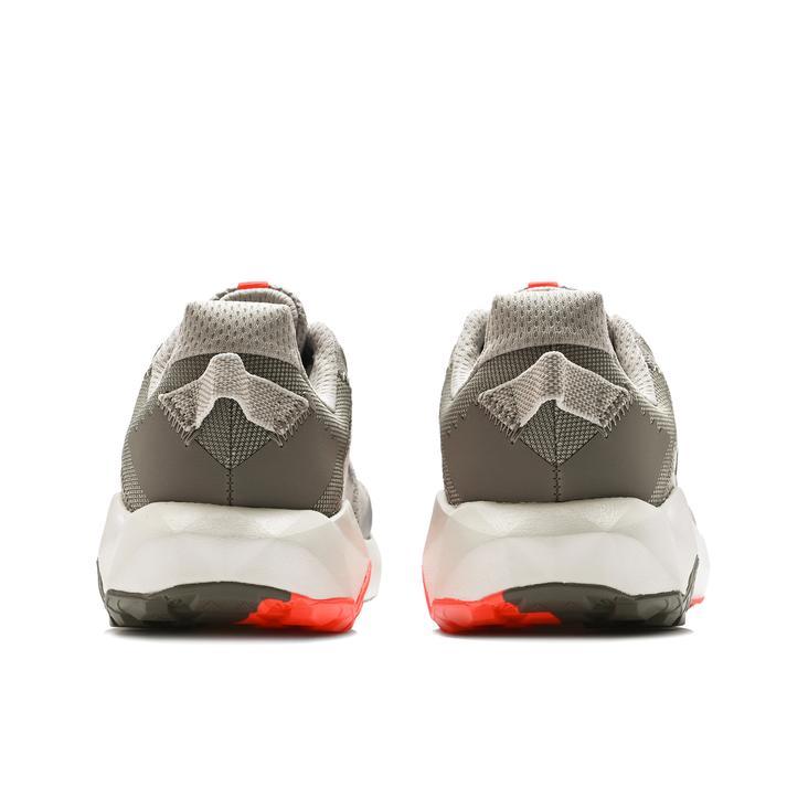 【レア】ニューバランス M2040BK3 26.5 2E レア】ニューバランス M2040BK3 26.5 2E