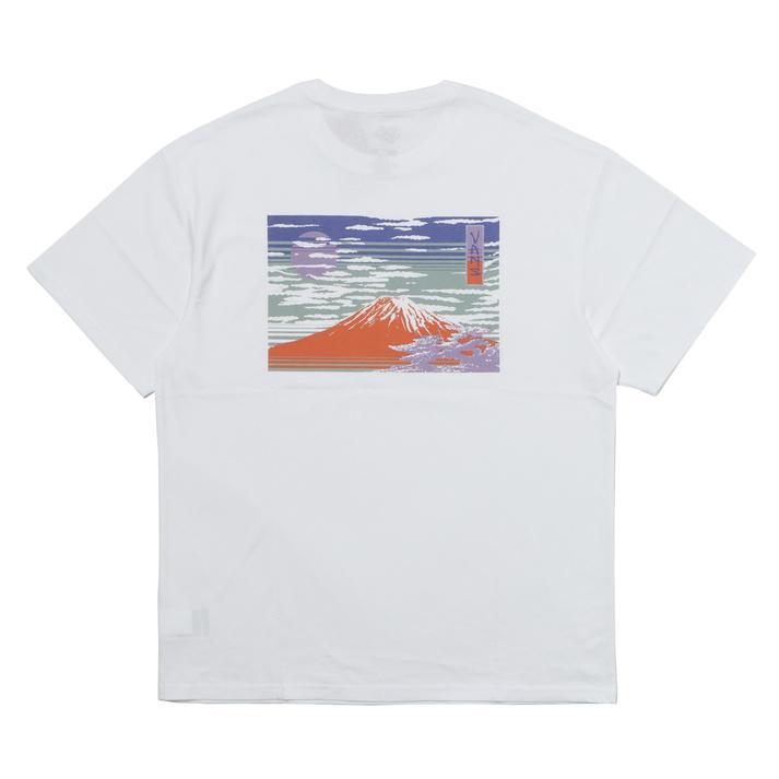 VANS（ヴァンズ） MT FUJI SS TEE ショートスリーブ VN000ZV1WHT ABC
