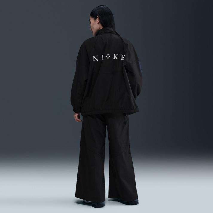 新品　タグ付　定価19,000円Nike ProBlack セットアップ（ L） NIKE（ナイキ） レディース W WIDE LEG WVN PANT ロングパンツ IH8509