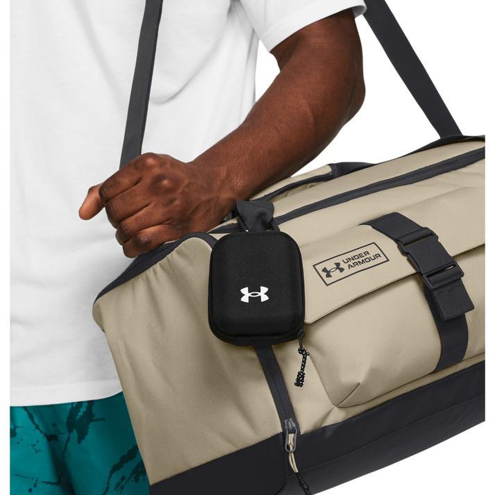 UNDER ARMOUR（アンダーアーマー） U CONTAIN MICRO CASE バッグ 1378573 001BLK/BLK/WHT ...