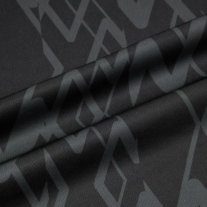 UMBRO ウェア アンブロ THE THIRDグラフィック長袖プラクティスシャツ UF5FLS50M BK00