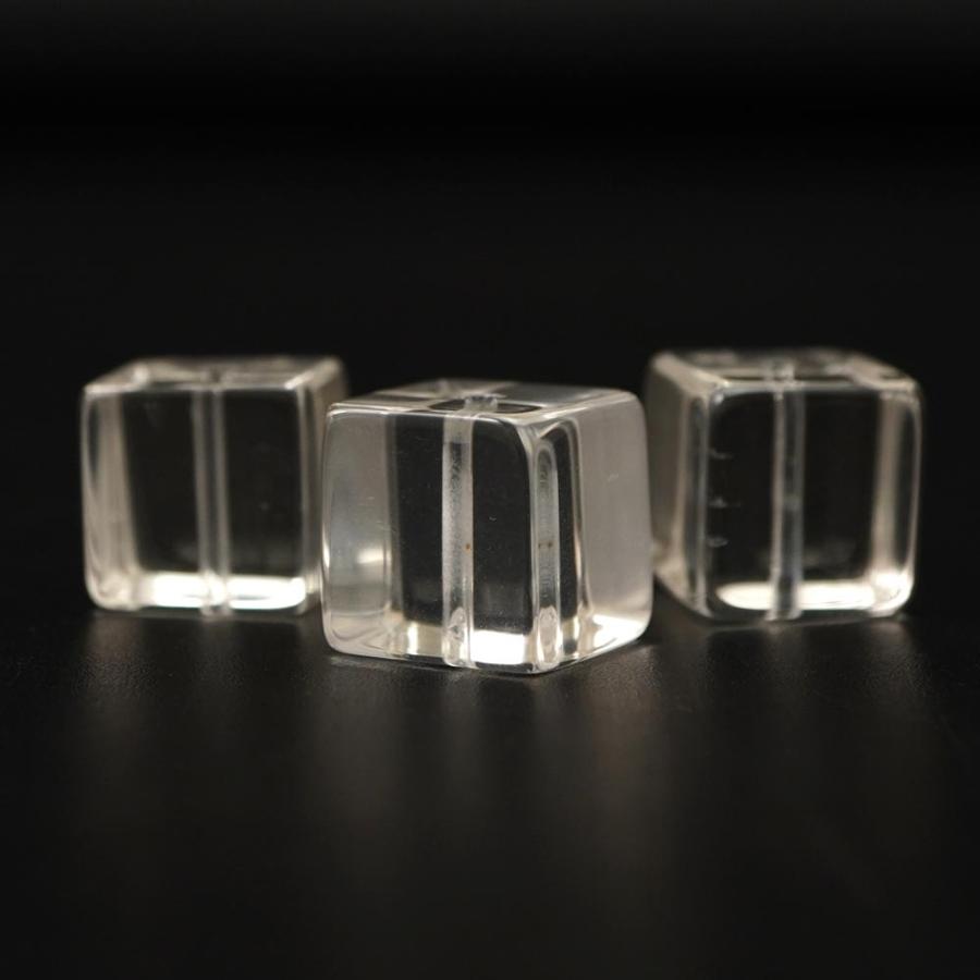 新品まとめ売りヒラヤマハート水晶3点セット格安　虹入り　共生タイプ　送料無料 水晶 12mm キューブ ビーズ 1粒 バラ売り 四角い アクセント