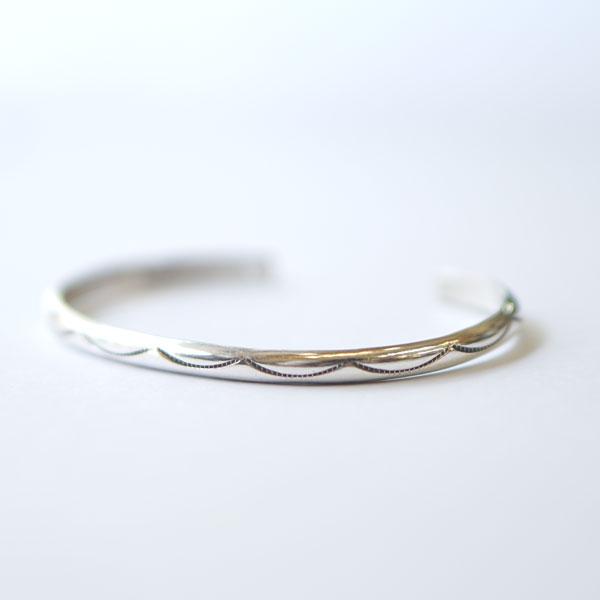 ファーストアメリカントレーダーズ　シルバーバングル 楽天市場】ファースト アメリカン トレーダーズ ブレスレット