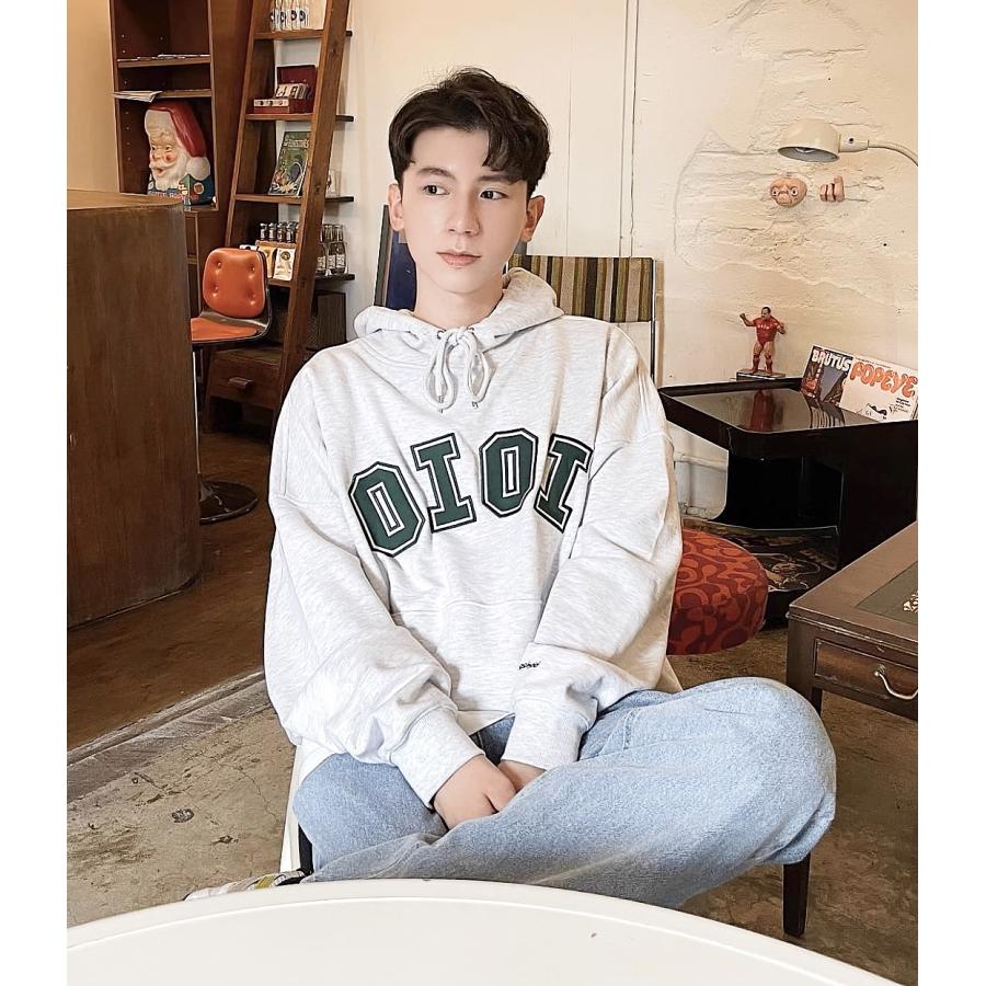 5252 by OiOi 50％OFF 韓国ブランド フロントアプリケフチ刺繍ロゴ裏毛