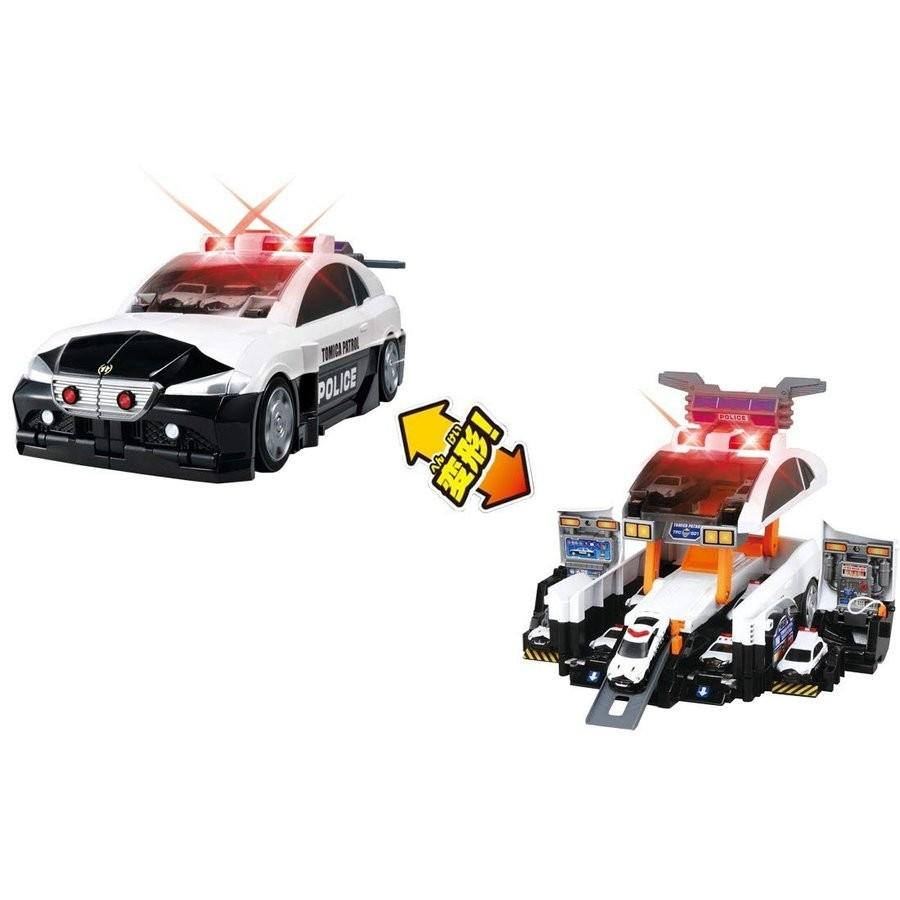 トミカ ビッグに変形！デカパトロールカー タカラトミー　 | トミカ | 03
