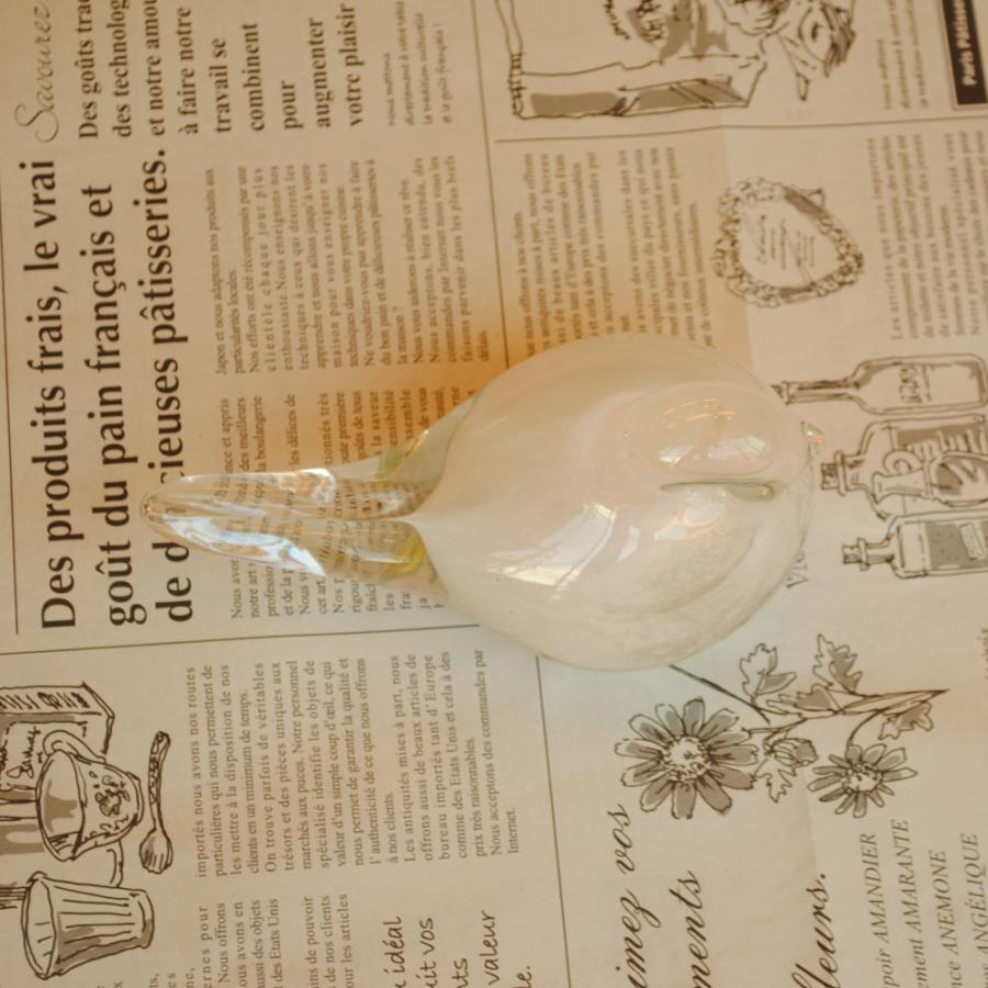 淡*雪様 極楽鳥　アートオブジェ　ガラスケース付き ウサギ 置物 うさぎ オブジェ ガラス ホーム ガラス細工ウサギ