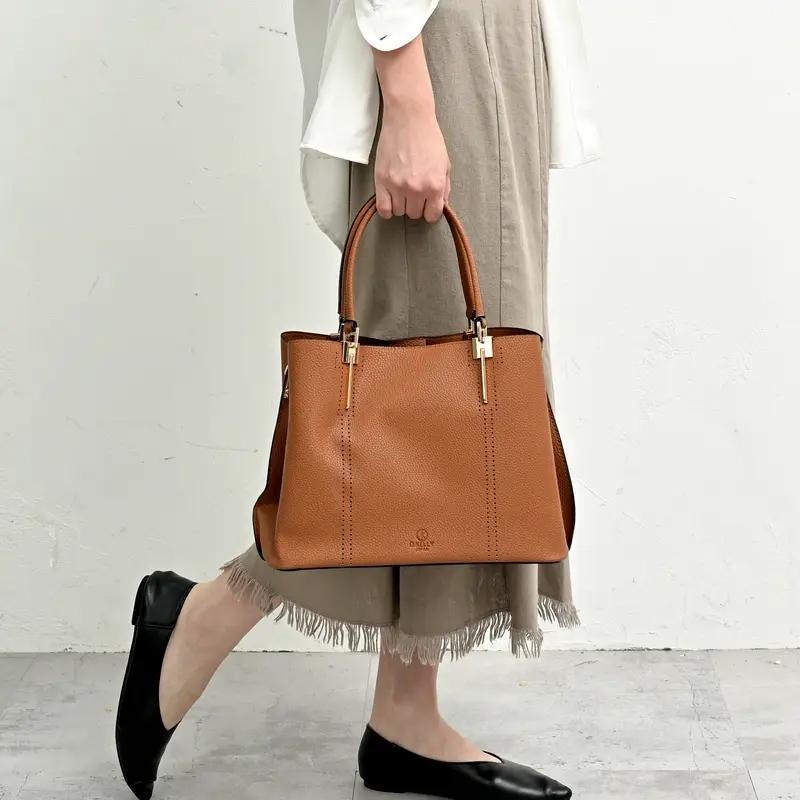 D.KELLY パンチングデザイン トートバッグ トートバッグ バッグ バック かばん 鞄 レディース 大容量 A4対応 合皮 ファスナー付き 送料無料 |  | 15