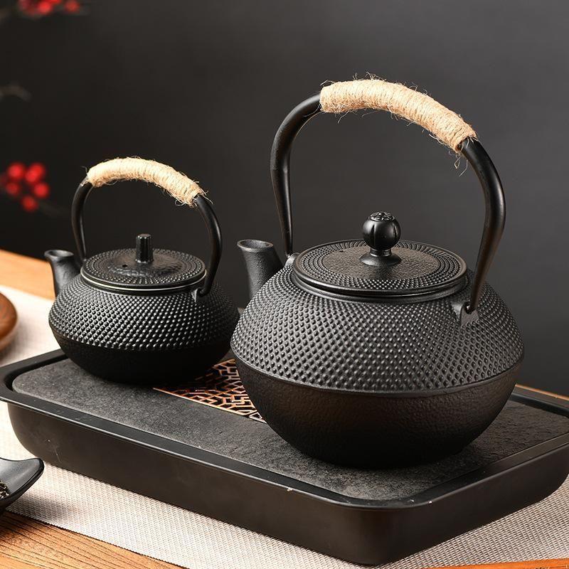 鉄瓶 急須 点柄 伝統工芸品 茶こし付き 鉄分補給 ホーローなし ガス