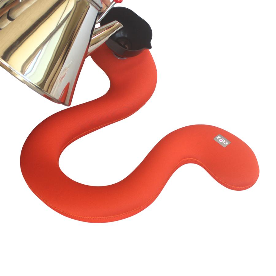 クロッツ やわらか湯たんぽ オメガタイプ 首 肩 わき 胸温め｜ギフト包装・レビュー記入後特典あり | ブランド登録なし | 02