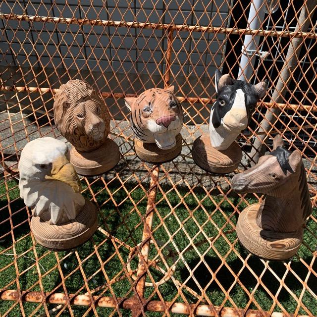 木製動物形状置物 楽天市場】FRPアニマルオブジェ すわるキリン Sitting Giraffe