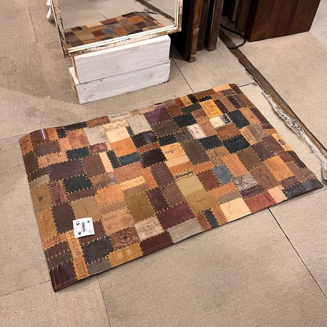 TOPANGA Homefurnishing　デニムレザーパッチラグマット　ブラウンカラー　50×80cm　玄関マット　ラグマット　本革　牛革 |  | 01