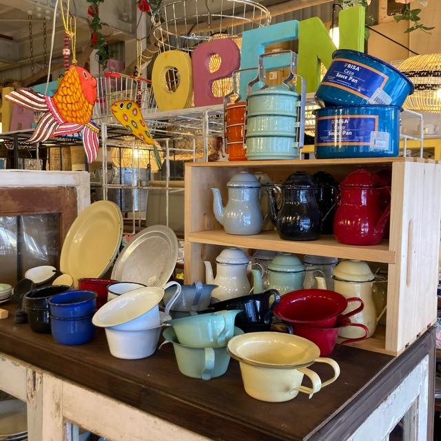 パキスタンホーローチャイポット 全6色 ホワイト イエロー