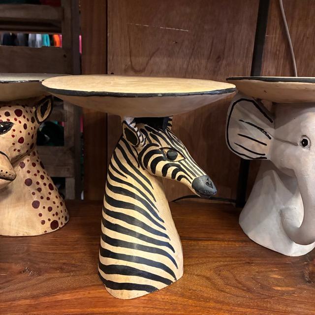 Kenya Wood animal head table Zebra　ケニア　ウッドアニマルヘッドテーブル　シマウマ　アクセサリートレイ　ディスプレイ　メガネ　インテリアトレイ |  | 03