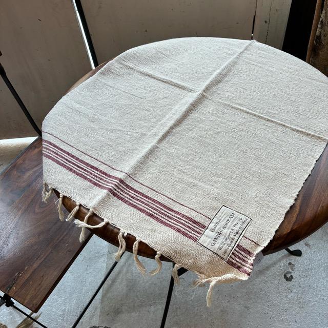 インド　ガンディーアシュラムカディ　ナチュラルカラーラインマルチクロス　50×73cm　全5種　ターコイズ　オレンジ　ブルー　ワイン　グリーン　マット |  | 06