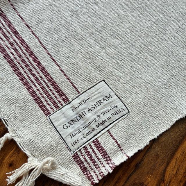 インド　ガンディーアシュラムカディ　ナチュラルカラーラインマルチクロス　50×73cm　全5種　ターコイズ　オレンジ　ブルー　ワイン　グリーン　マット |  | 07