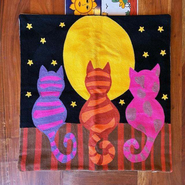 TOPANGA Homefurnishing Cat Embroidery Cushion Cover　45×45cm　D |  | 01