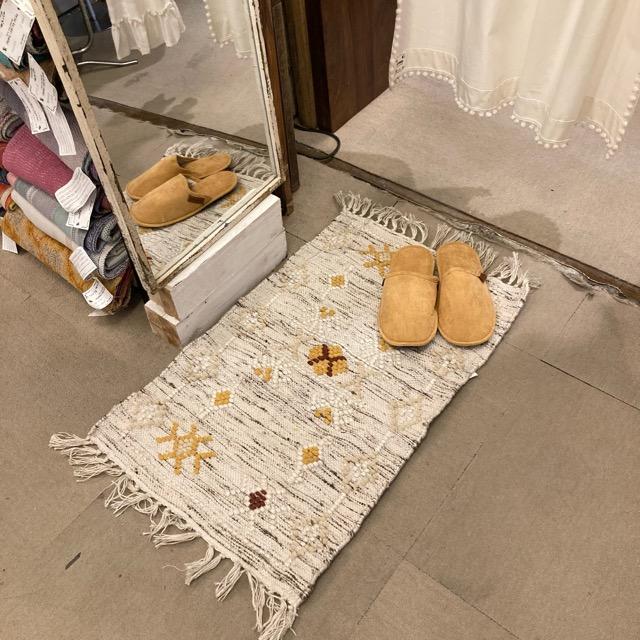 TOPANGA Homefurnishing　トライバルエンブロイダリーウールラグマット　アイボリー　50×80cm　玄関マット　ラグマット　羊毛　刺繍 |  | 08