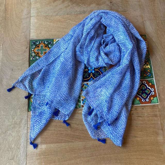 TOPANGA Accessory　スムースタッセルビッグストール　Surface　ブルー　スカーフ　ショール　マフラー　大判ストール　羽織　薄手　フリンジ　冷房対策 |  | 01