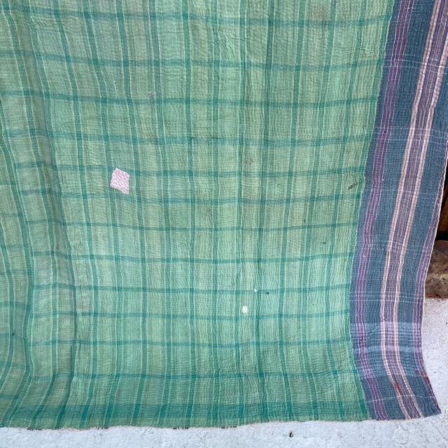 ヴィンテージラリーキルト Nostalgic Flower ヴィンテージ カンタキルト ラリーキルト