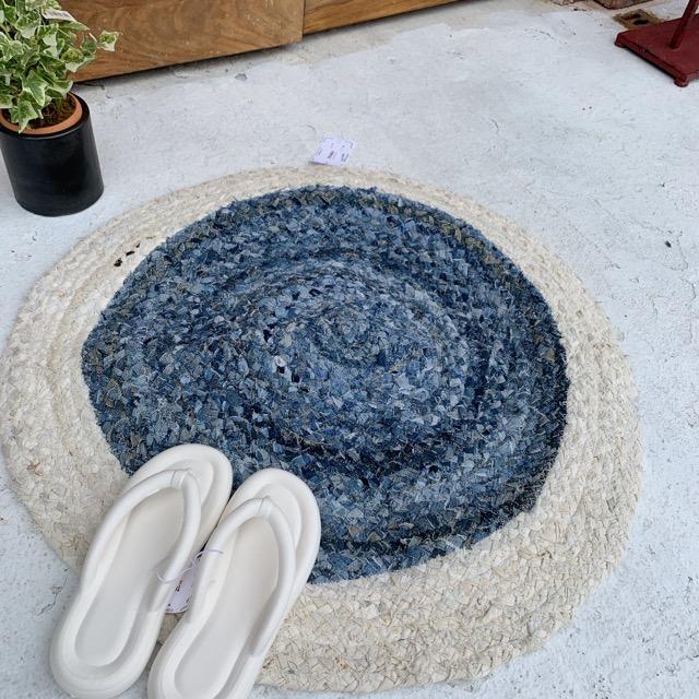 TOPANGA Homefurnishing　リサイクルデニムウィービングラウンドラグマット　80×80cm | 