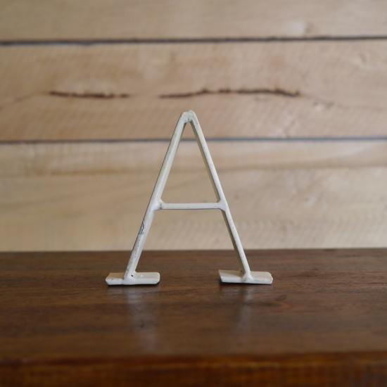 アルファベット＆ナンバースチールオブジェ アイボリー :i6-key