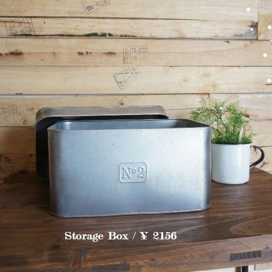 ブリキナンバー付きレクタングル収納box M I9 Ieno Bliknumb M 輸入雑貨屋 Bon Eto Vikings 通販 Yahoo ショッピング