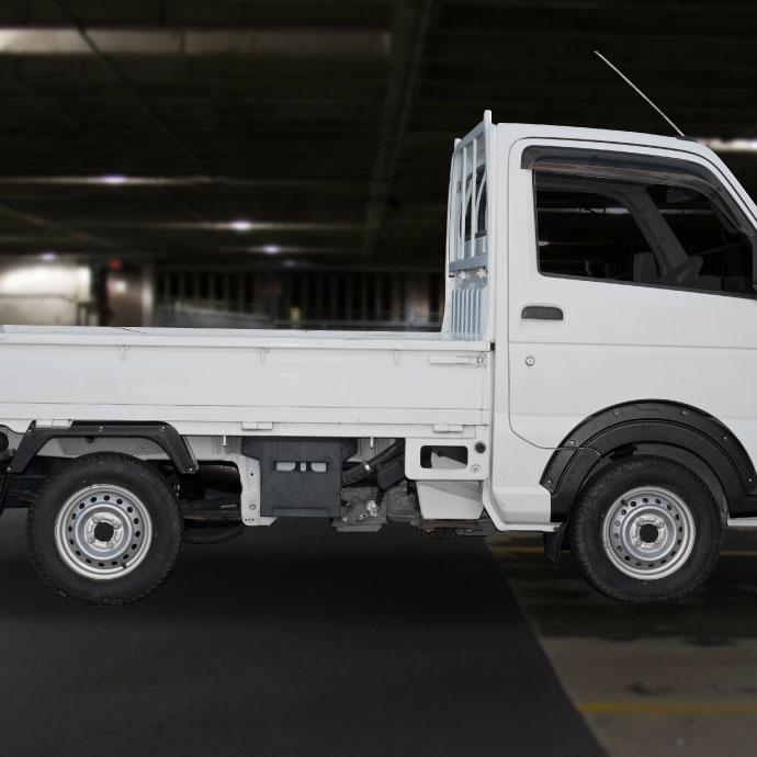 スズキ キャリイトラック DA16T 右 フェンダー 白 スズキ キャリイトラック DA16T 右 フェンダー 白