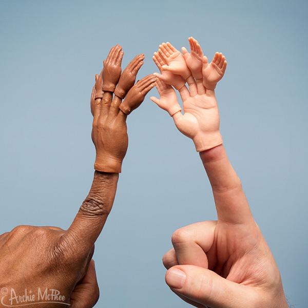 ミニ フィンガー ハンド (ノーマル) 同色5個セット Finger Hands 指に