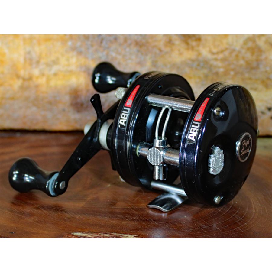 Abu Garcia 5.3:1ABU ambassadeur 4500 Royal ロイヤル右 Abu Garcia 5.3:1ABU ambassadeur 4500 Royal ロイヤル右